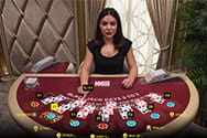 Blackjacj im Online Casino mit Live Dealer spielen